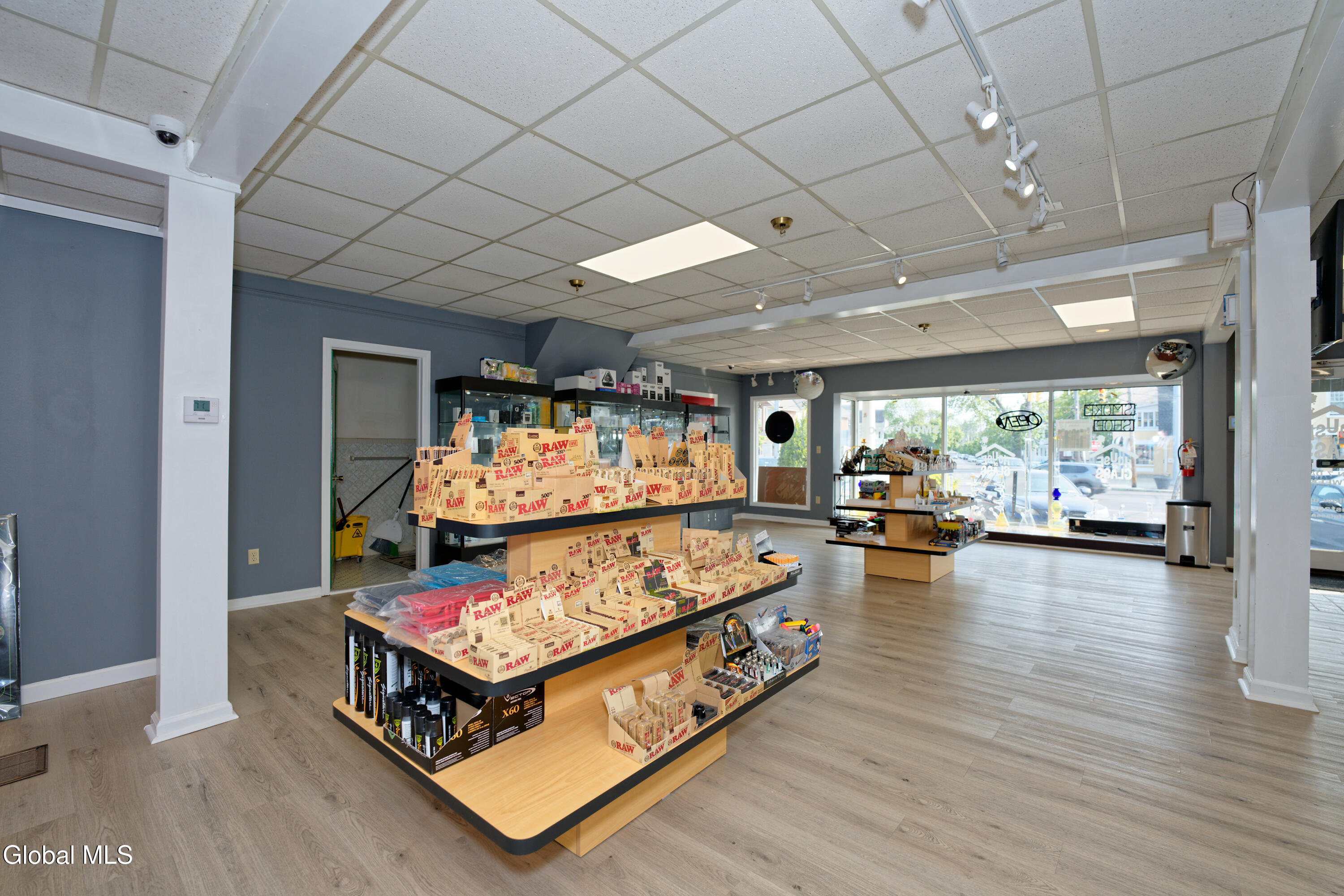 1608 Union Street Schenectady, NY 12309 - Photo 9 of 22 1 Inside 6