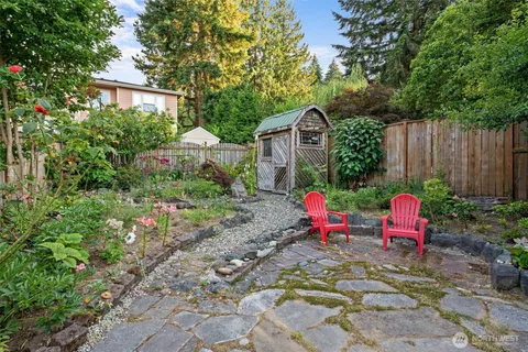 $950,000 | 1611 Northeast Perkins Way, Shoreline, WA 98155