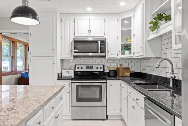 $544,900 | 28 Lynn Avenue, Signal Mountain, TN 37377