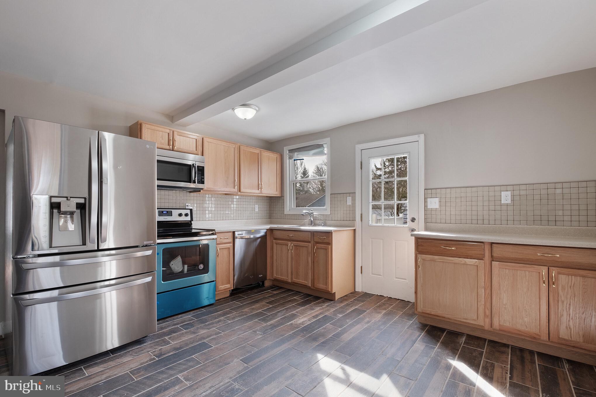 10 Erial Road Clementon, NJ 08021 - Photo 6 of 31
