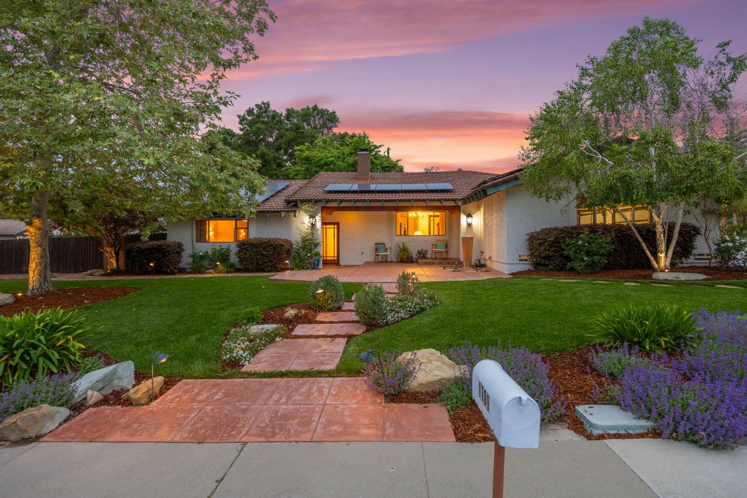 1109 Daly Road Ojai, CA 93023 - Photo 1 of 50 Gallery Image 1