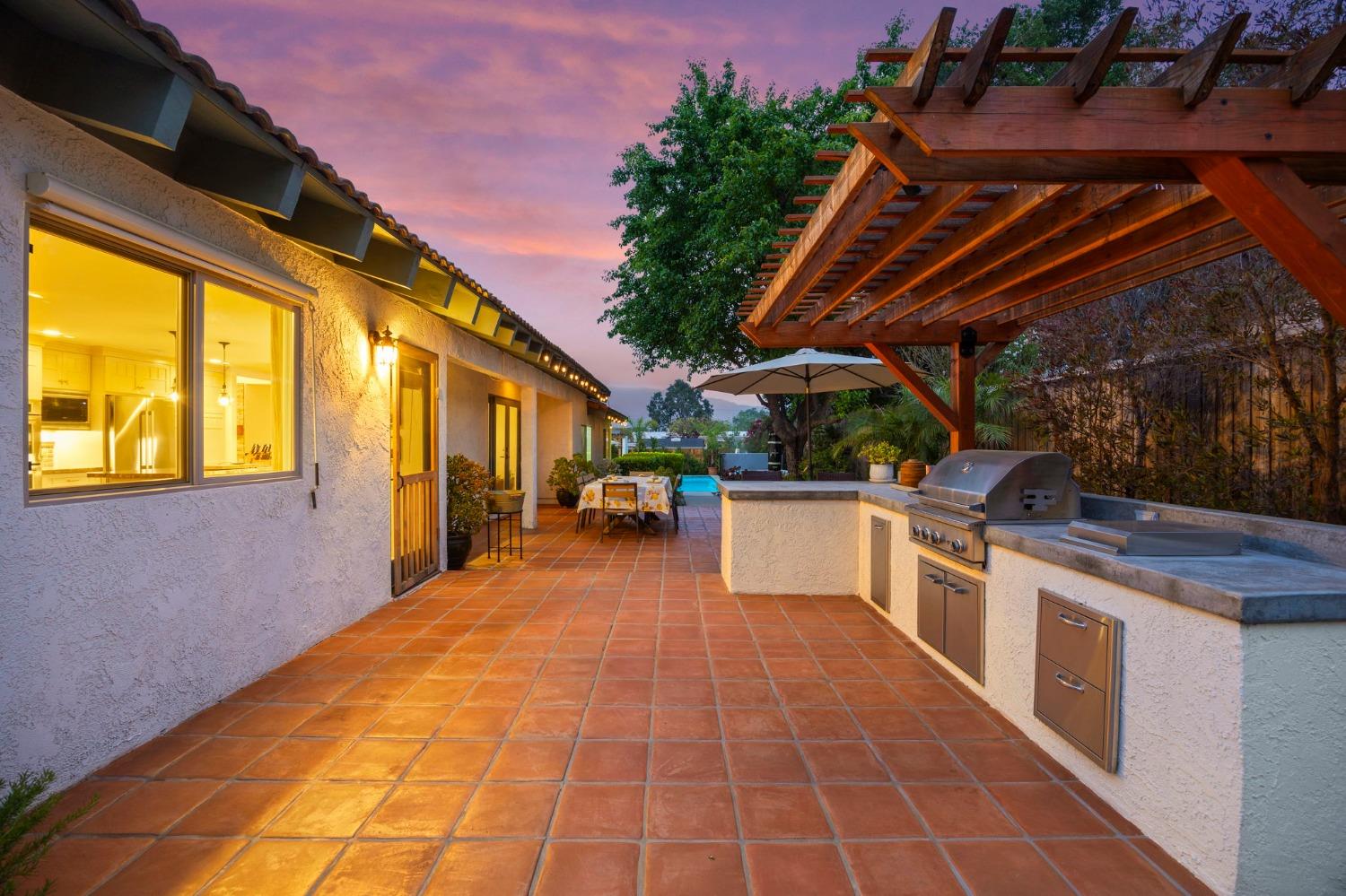 1109 Daly Road Ojai, CA 93023 - Photo 3 of 50 Gallery Image 3