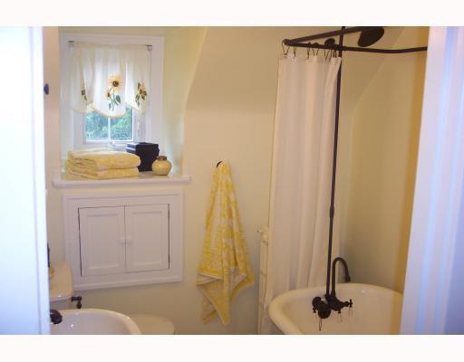 1235 Washington Road Mt. Lebanon, PA 15228 - Photo 13 of 18 Master Bath/Spa.