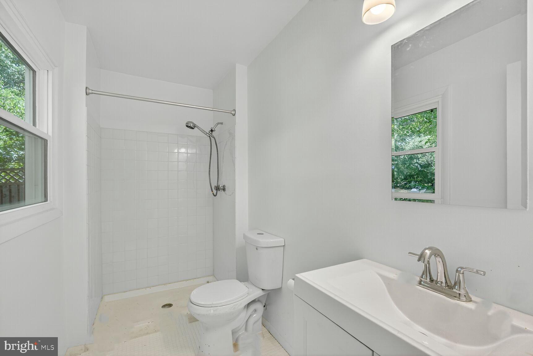 12201 Mt Pleasant Drive Laurel, MD 20708 - Photo 10 of 27