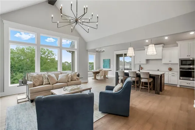 $749,103 | 24586 West 126th Terrace, Olathe, KS 66061
