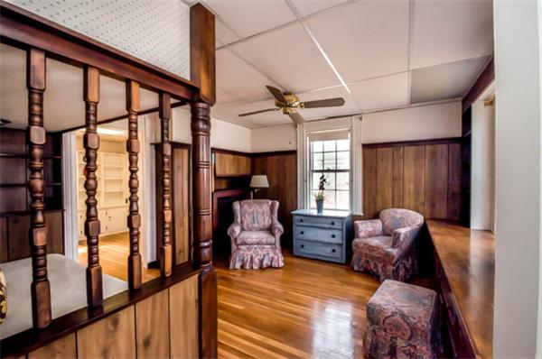 4 County Road Reading, MA 01867 - Photo 14 of 28 Gallery Image 14