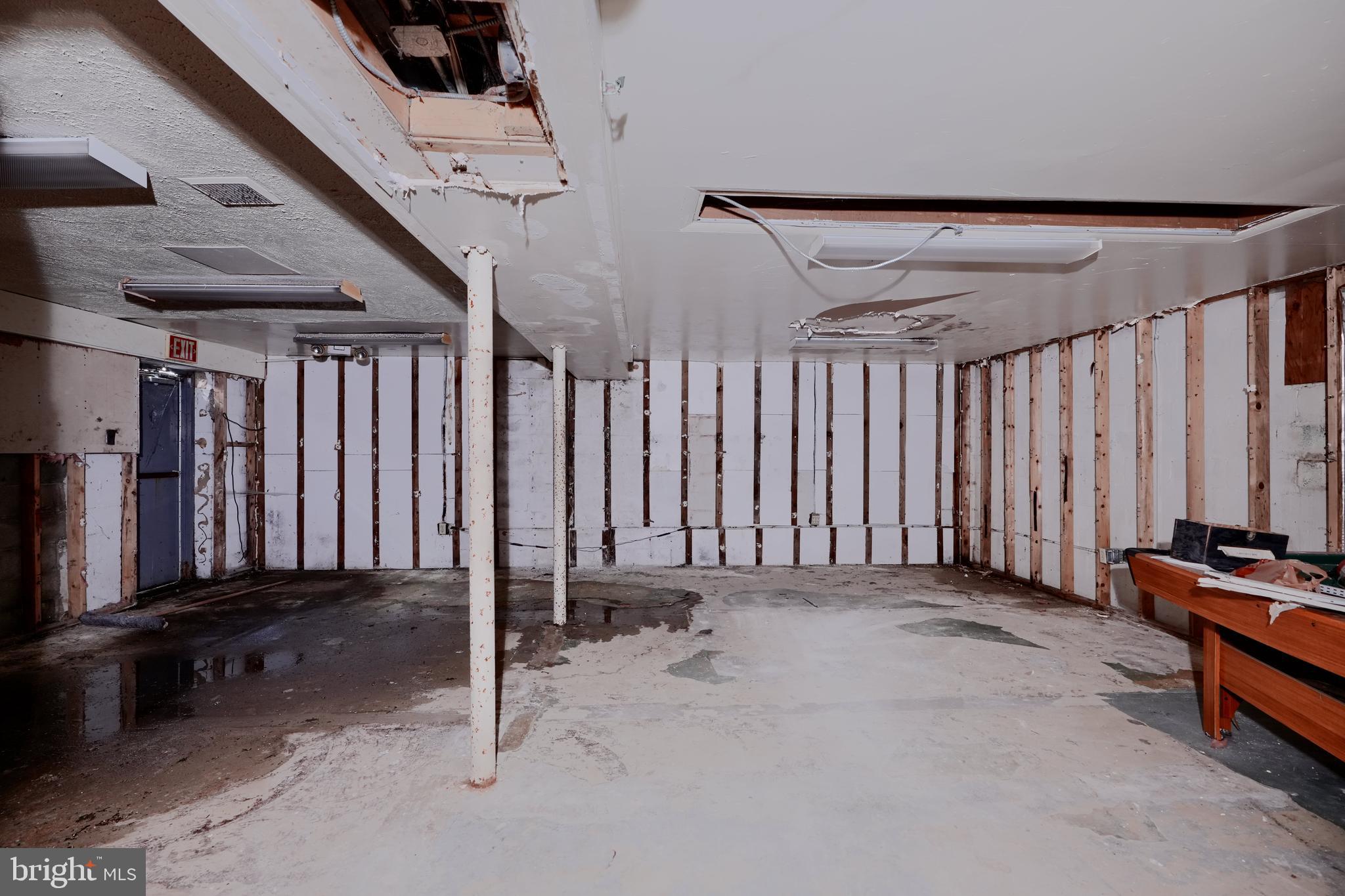 116 Callender Street Baltimore, MD 21201 - Photo 17 of 47 a view of a room with gym equipment