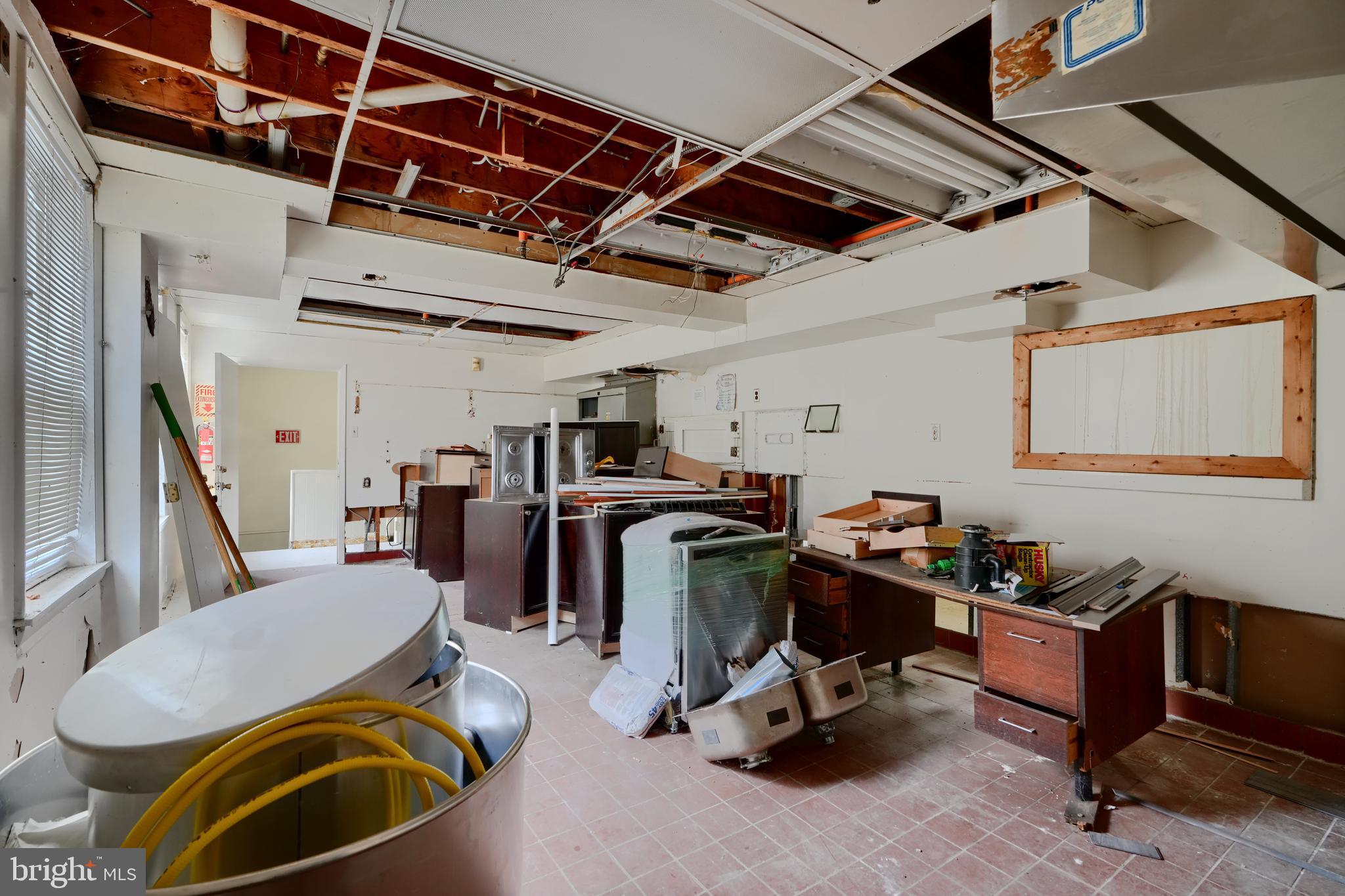 116 Callender Street Baltimore, MD 21201 - Photo 5 of 47 a view of a room with gym equipment