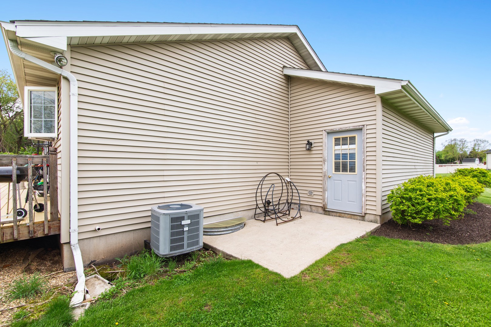 2383 North 4070th Road Sheridan, IL 60551 - Photo 32 of 35 Gallery Image 32