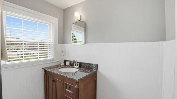 $330,000 | 505 4th Avenue, Fayetteville, TN 37334