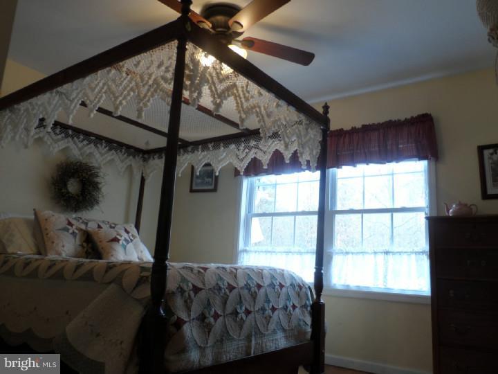 835 Weymouth Road Buena, NJ 08310 - Photo 12 of 25 Bedroom 2