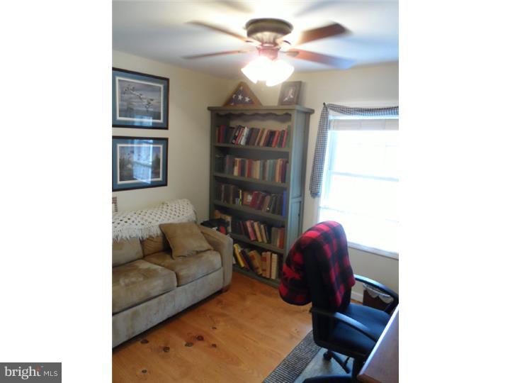 835 Weymouth Road Buena, NJ 08310 - Photo 13 of 25 Bedroom 3