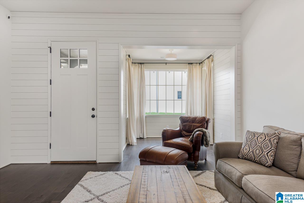 677 Rumble Avenue Birmingham, AL 35213 - Photo 10 of 27
