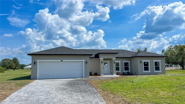 $2,700 | 7916 Granada Road, Sebring, FL 33876