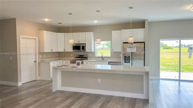 $2,700 | 7916 Granada Road, Sebring, FL 33876