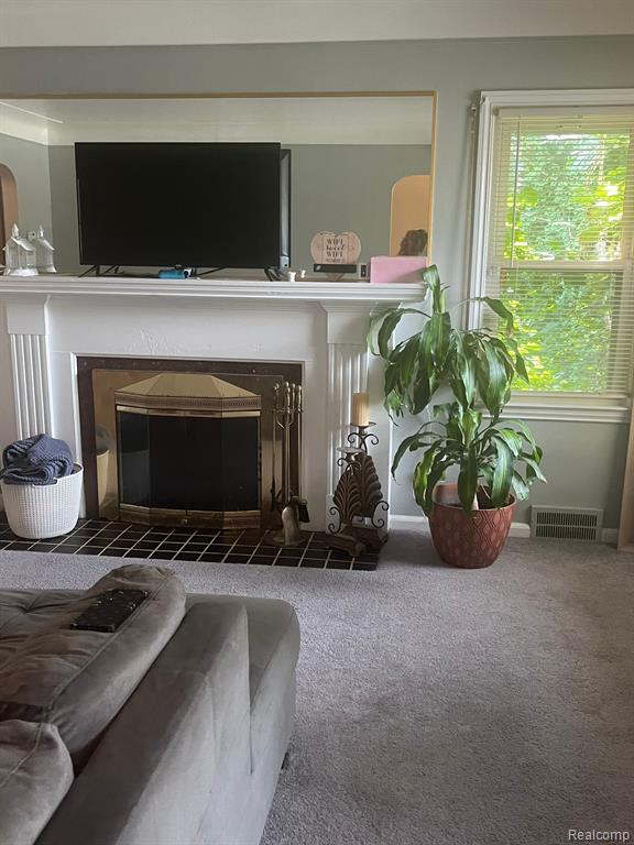 17420 Annchester Road Detroit, MI 48219 - Photo 2 of 13