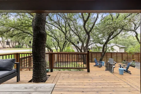 $515,000 | 130 Deerfield Cove, Lakeway, TX 78734