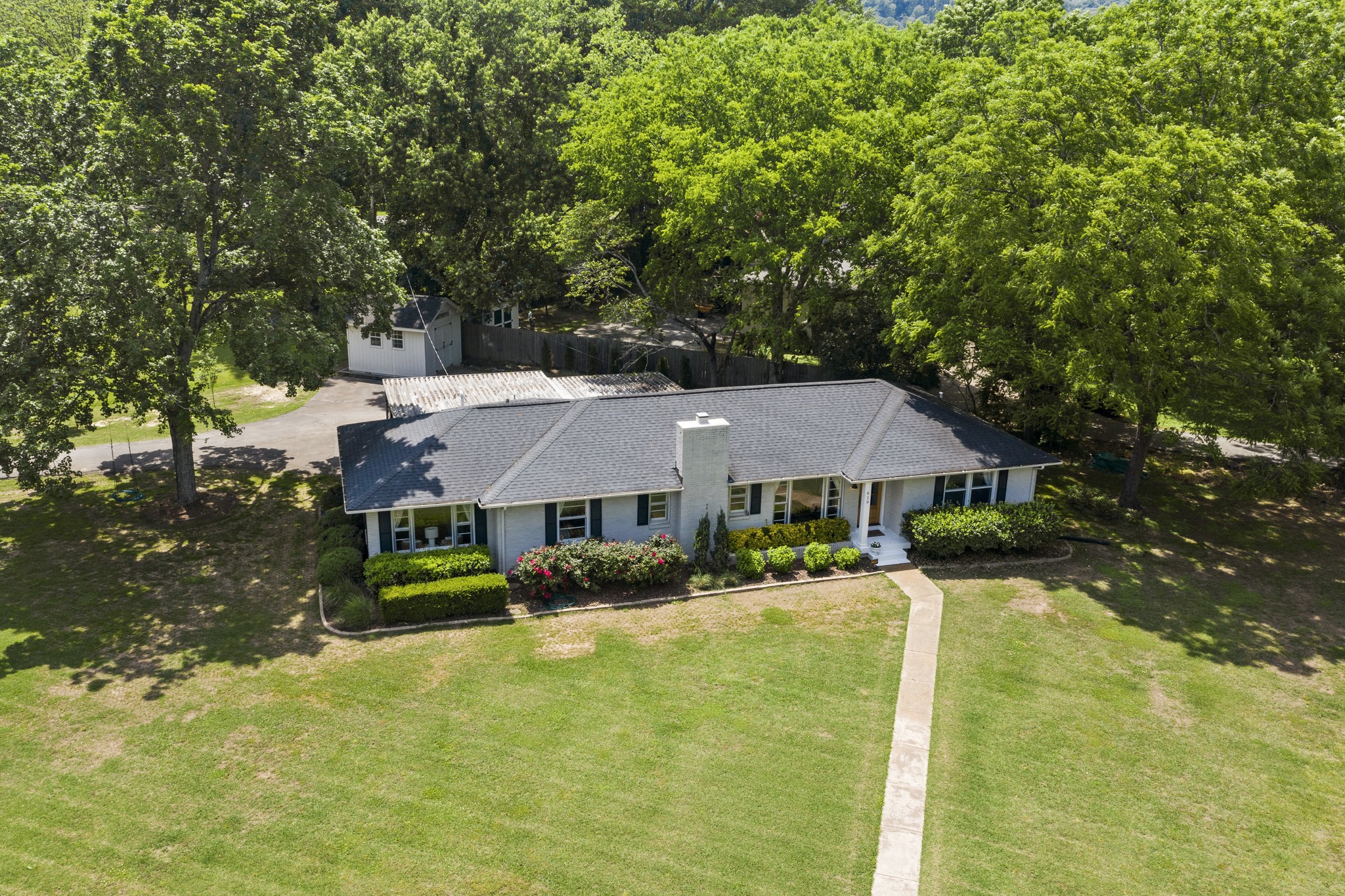 619 Hogan Road Nashville, TN 37220 - Photo 3 of 29 Gallery Image 3