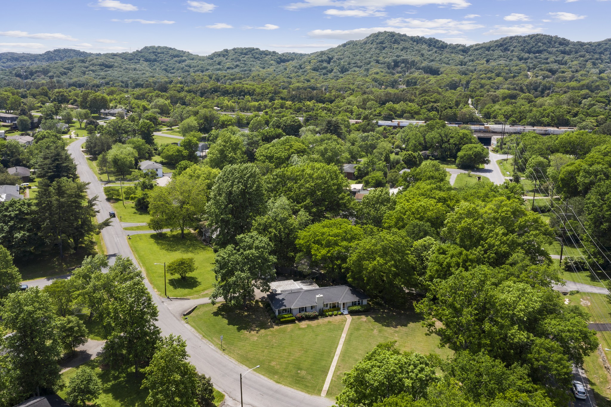 619 Hogan Road Nashville, TN 37220 - Photo 28 of 29 Gallery Image 28