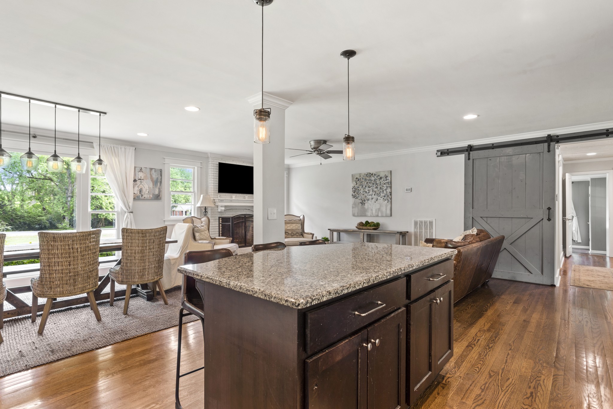 619 Hogan Road Nashville, TN 37220 - Photo 10 of 29 Gallery Image 10
