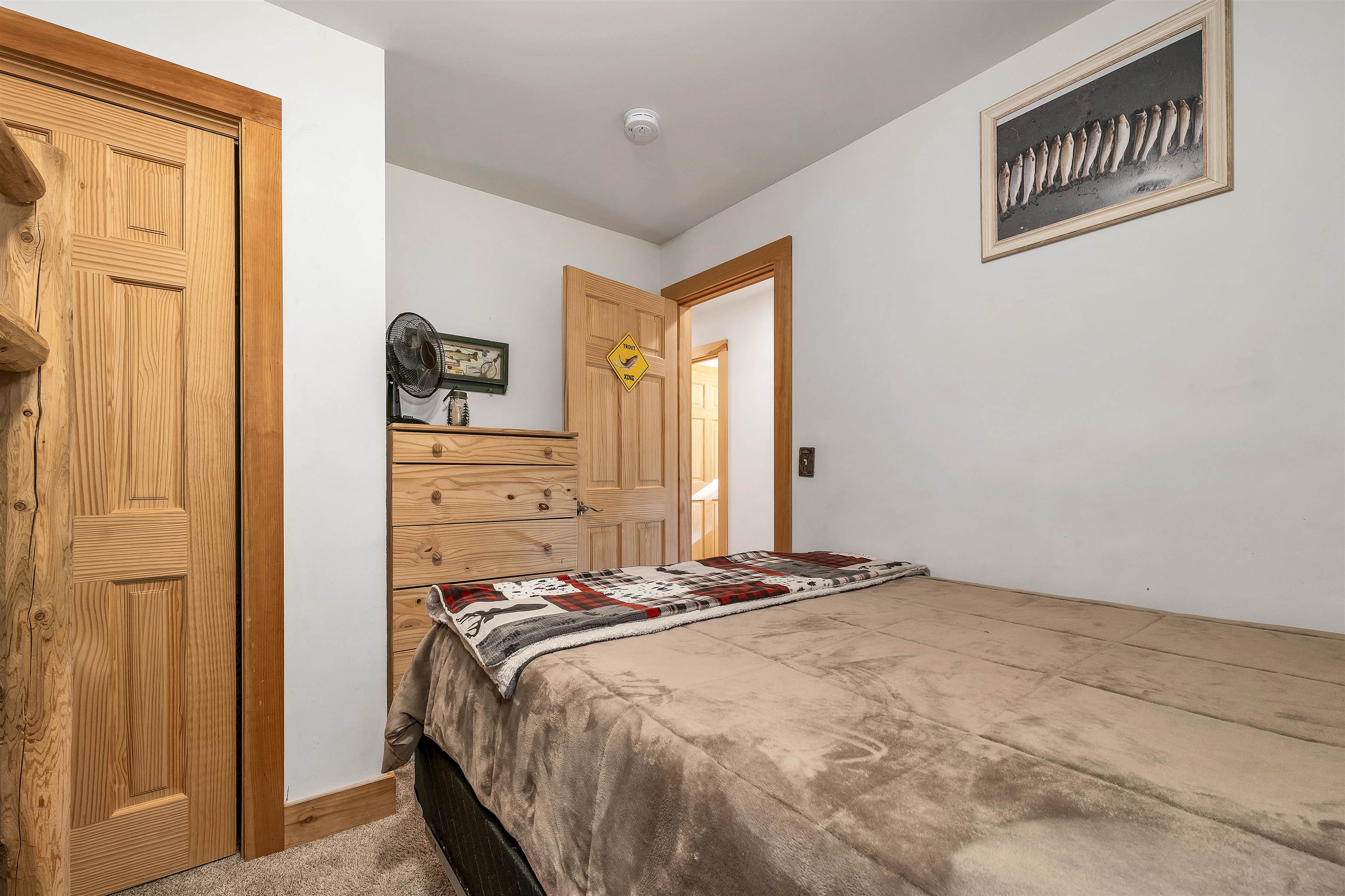 1484 Highway 3 Campton, NH 03223 - Photo 18 of 54