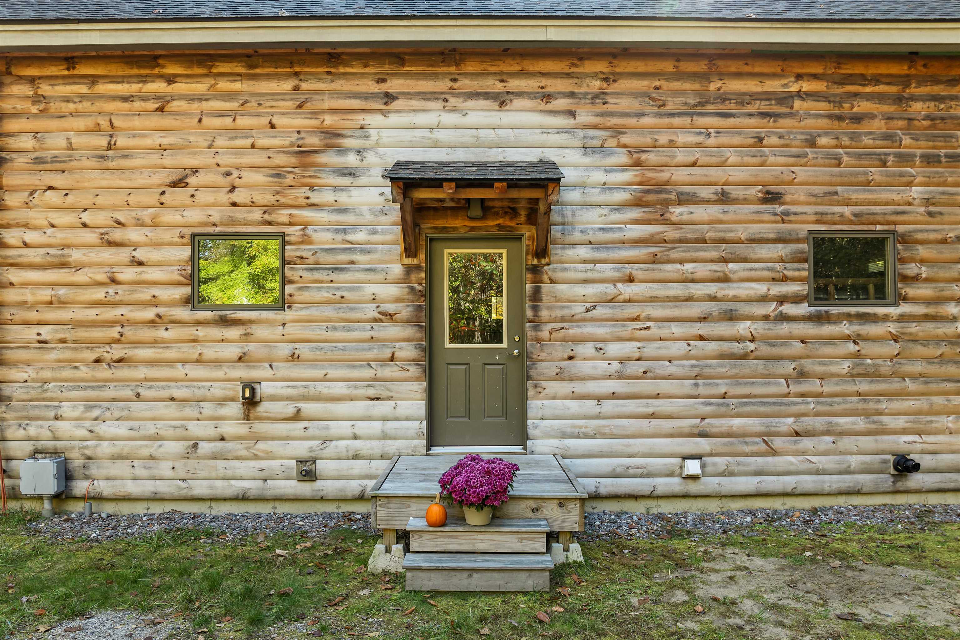 1484 Highway 3 Campton, NH 03223 - Photo 47 of 54