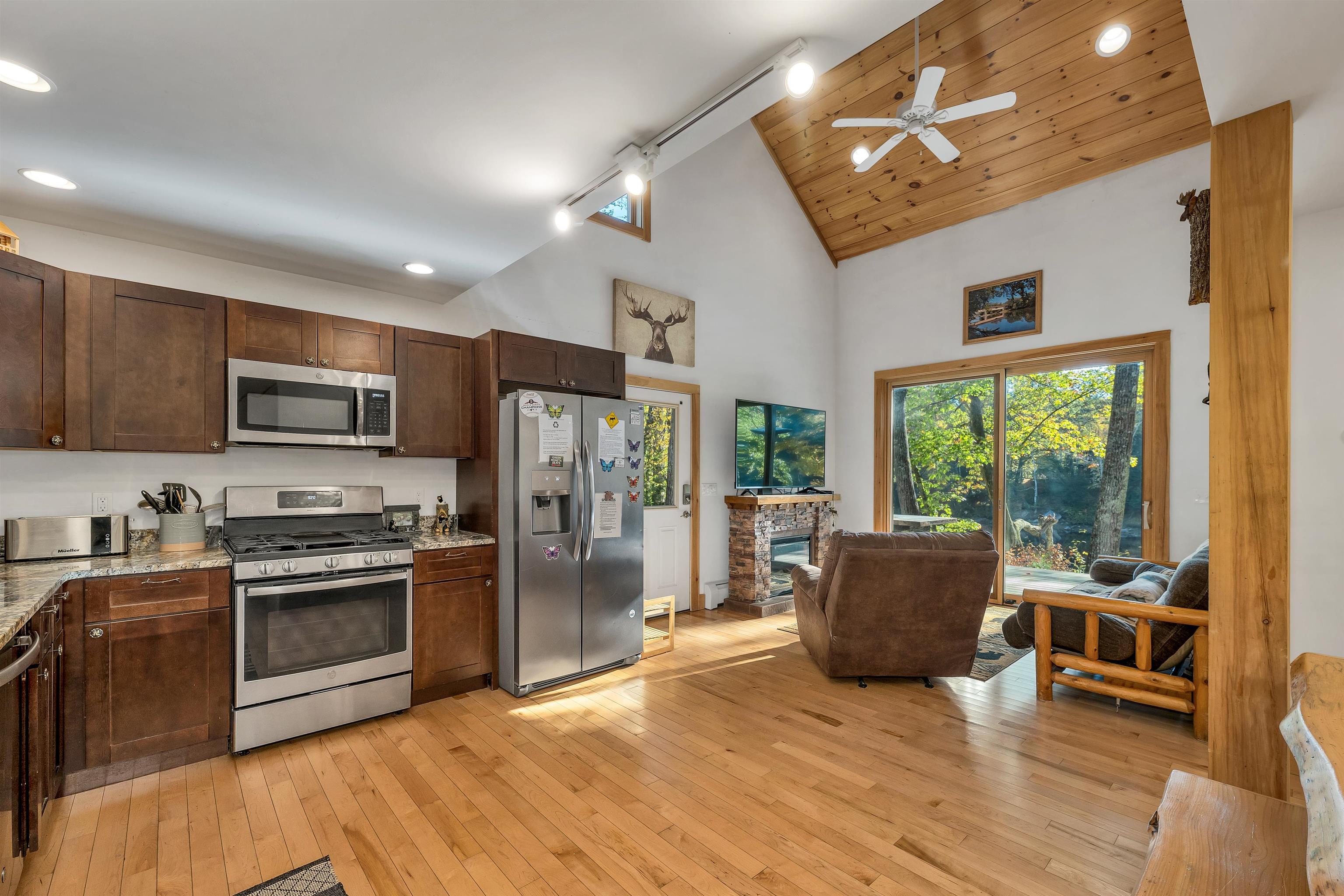 1484 Highway 3 Campton, NH 03223 - Photo 6 of 54