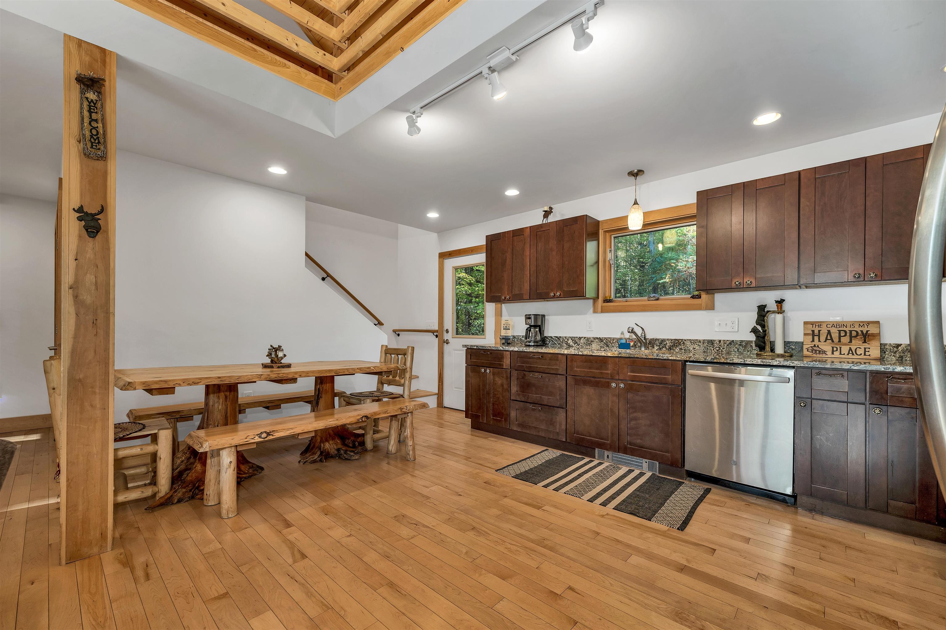 1484 Highway 3 Campton, NH 03223 - Photo 7 of 54