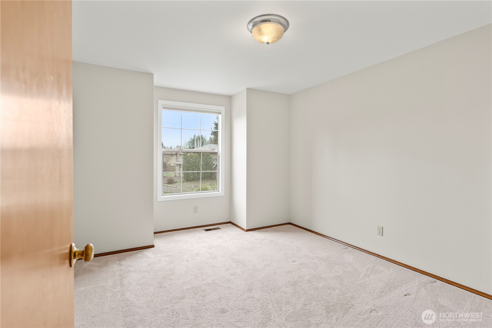 3114 210th Street Southeast Bothell, WA 98021 - Photo 11 of 30