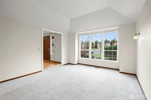 $4,300 | 3114 210th Street Southeast, Bothell, WA 98021