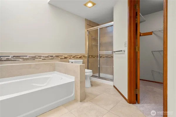 $4,300 | 3114 210th Street Southeast, Bothell, WA 98021