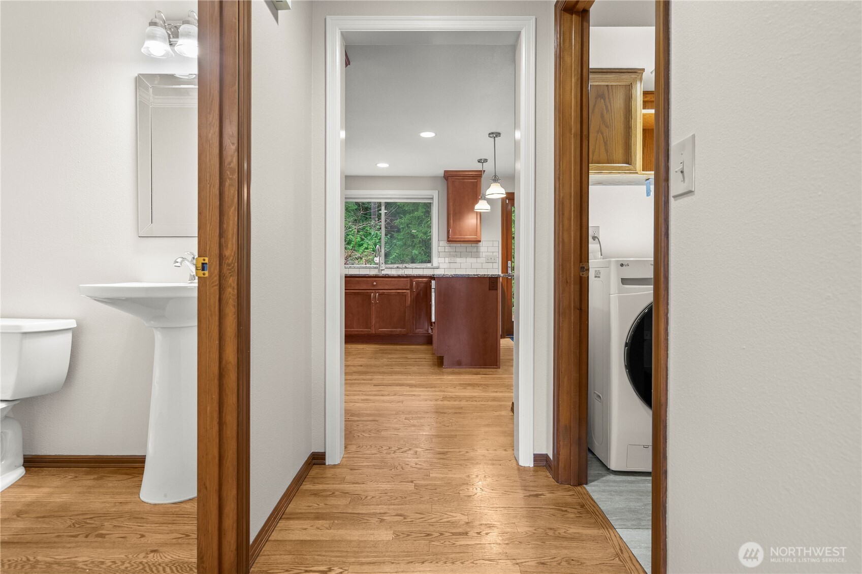 3114 210th Street Southeast Bothell, WA 98021 - Photo 9 of 30