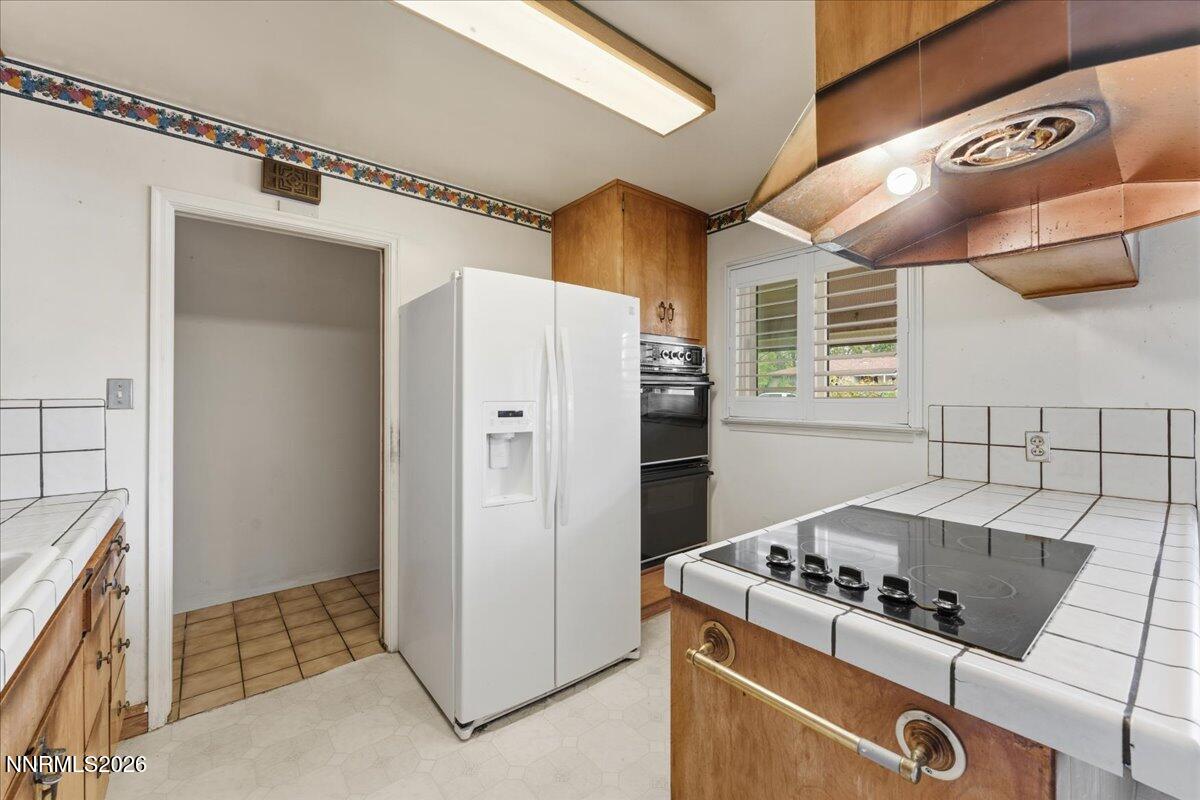640 Rosewood Drive Reno, NV 89509 - Photo 10 of 39 07-DS208650