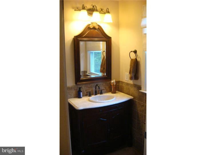 79 Signal Hill Road Holland, PA 18966 - Photo 19 of 25 Master Bathroom