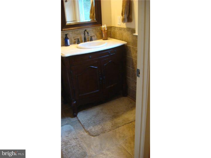 79 Signal Hill Road Holland, PA 18966 - Photo 20 of 25 Master Bathroom