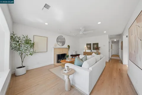 $885,000 | 2282 Charlotte Avenue, Concord, CA 94518