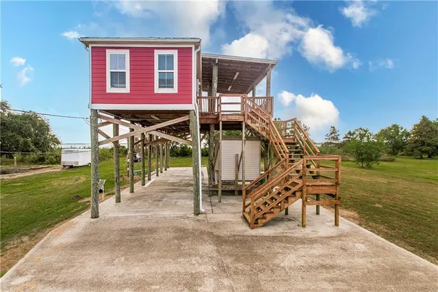 $295,000 | 5212 Delacroix Highway, St. Bernard, LA 70085