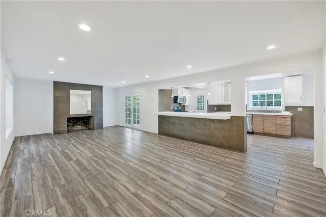 $2,399,000 | 1643 San Ysidro Drive, Beverly Hills, CA 90210