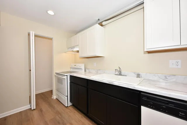 $105,900 | 8747 North 72nd Street, Unit 3, Milwaukee, WI 53223