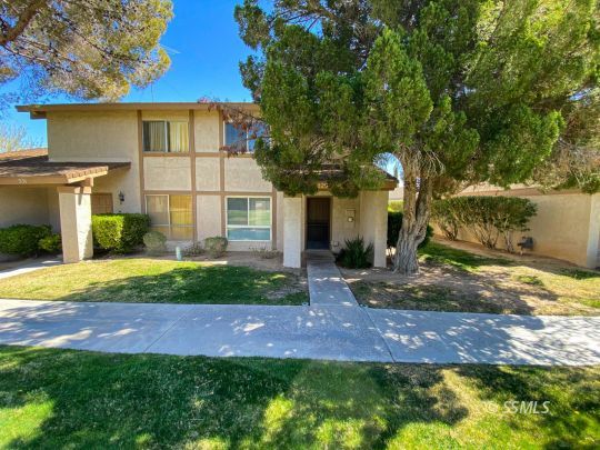 529 Sydnor Avenue Ridgecrest, CA 93555 - Photo 1 of 38 Gallery Image 1
