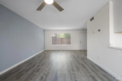 $429,000 | 1737 Las Raposas Court, Santa Rosa, CA 95409