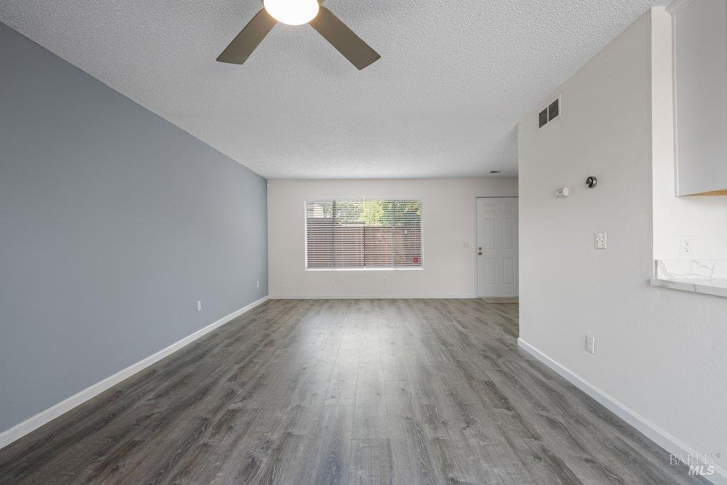 1737 Las Raposas Court Santa Rosa, CA 95409 - Photo 11 of 41