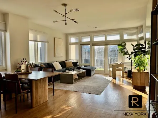 $849,000 | 90 Bay Street Landing, Unit 4D | St. George