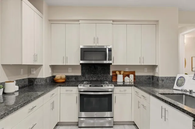 $1,399,000 | 639 Montage Circle, East Palo Alto, CA 94303