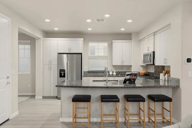 $1,399,000 | 639 Montage Circle, East Palo Alto, CA 94303