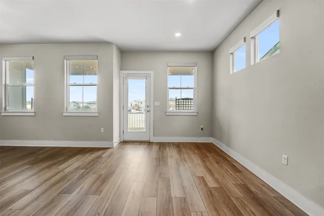 $2,400 | 7509 Grand Linden Way, Unit 87, Austin, TX 78744