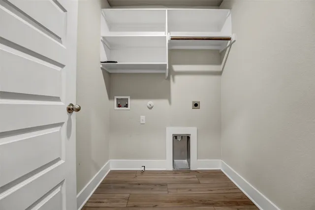 $2,400 | 7509 Grand Linden Way, Unit 87, Austin, TX 78744