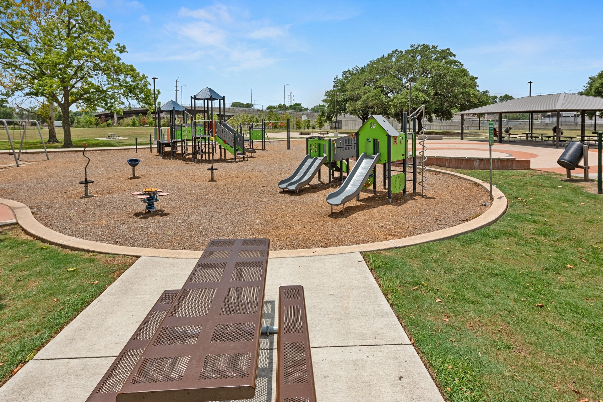 6809 Glass Street Houston, TX 77016 - Photo 28 of 29 a view of a park with swings