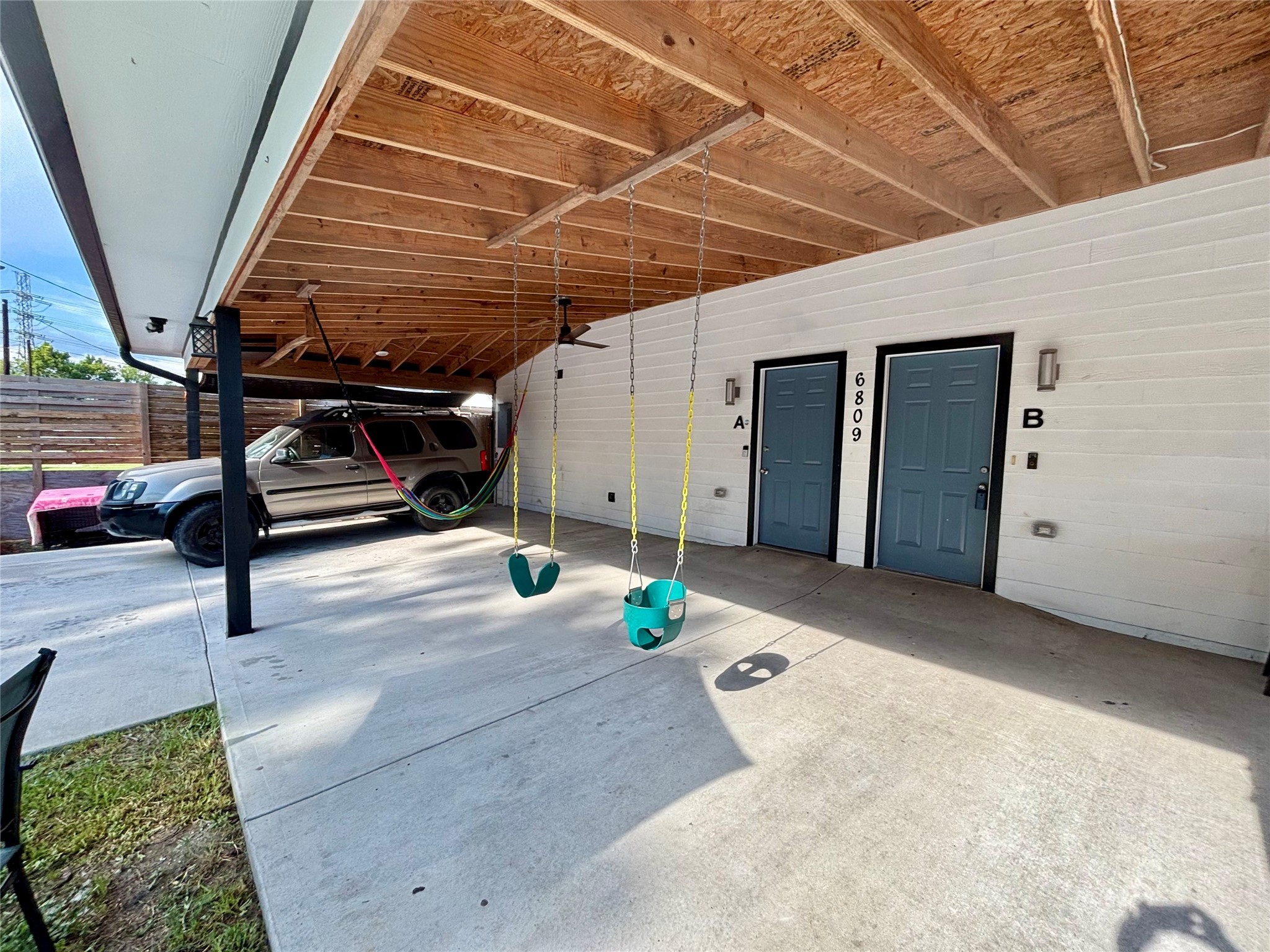 6809 Glass Street Houston, TX 77016 - Photo 9 of 29 a view of an outdoor space
