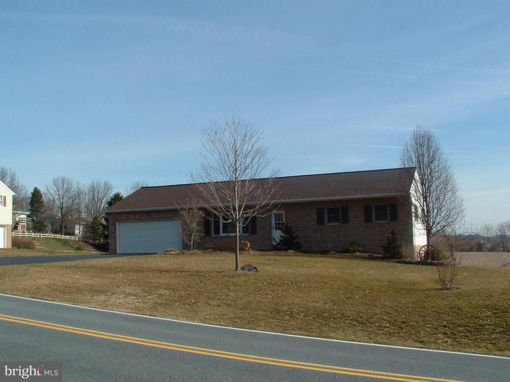 1749 Sheaffer Road, Unit 6 Elizabethtown, PA 17022 - Photo 1 of 1